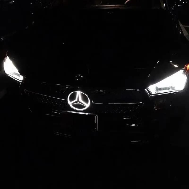 Image de Logo avant lumineux Mercedes